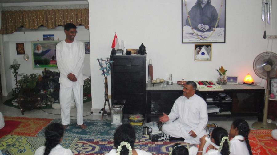 26 Mei Ganaselvar Nithirajan Sharing his Experience and Value of Meditation